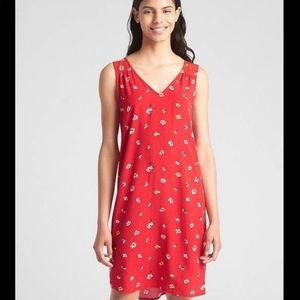 Gap relaxed fit sleeveless v-neck red floral shift dress size xs